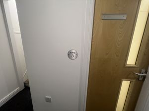 Suite 3- click for photo gallery